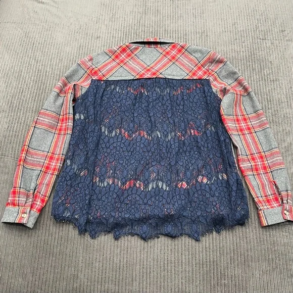 Sundance Lace Back Flannel Size 10 Red Blue Outdoors Casual Women. - Picture 2 of 10